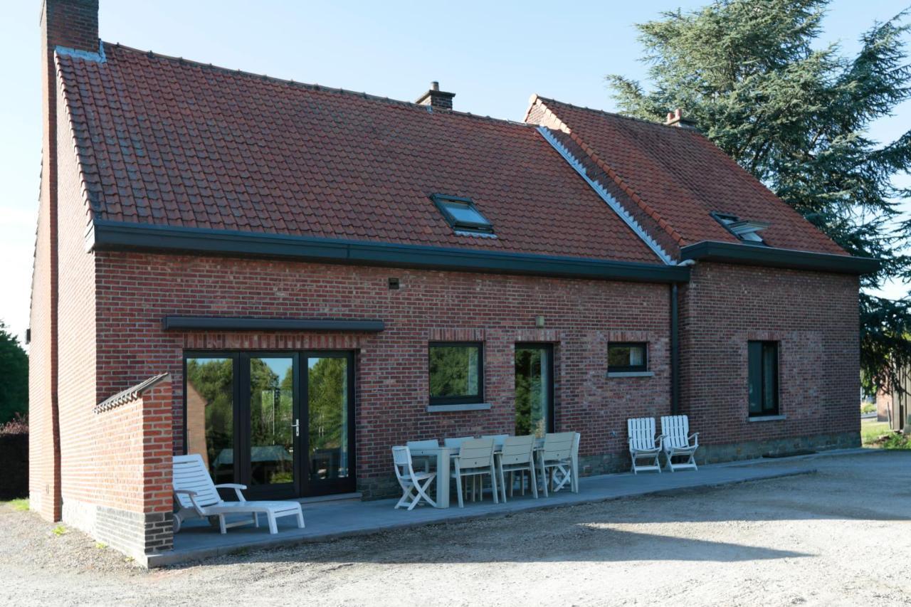Huisje Van De Meentocht Rumst Exterior foto